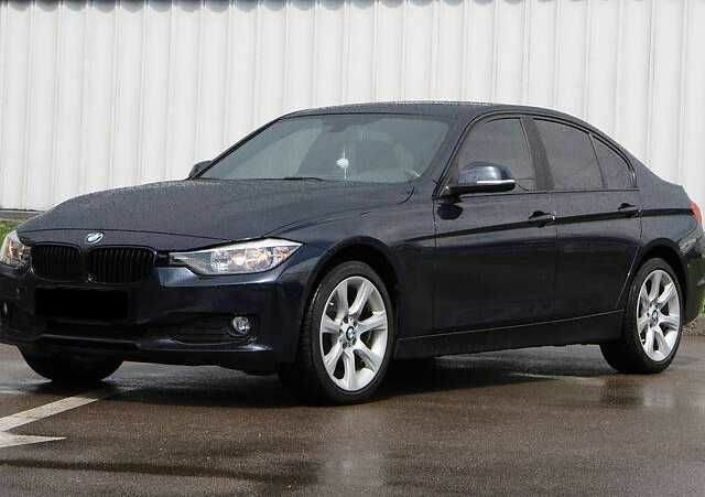 Черный БМВ 3 Серия, объемом двигателя 0 л и пробегом 166 тыс. км за 9400 $, фото 2 на Automoto.ua