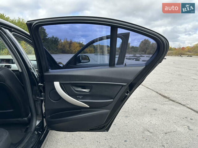 Черный БМВ 3 Серия, объемом двигателя 2 л и пробегом 77 тыс. км за 13999 $, фото 19 на Automoto.ua