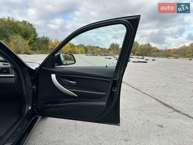 Черный БМВ 3 Серия, объемом двигателя 2 л и пробегом 77 тыс. км за 13999 $, фото 20 на Automoto.ua