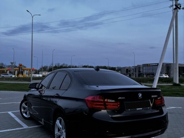 Чорний БМВ 3 Серія, об'ємом двигуна 2 л та пробігом 100 тис. км за 14700 $, фото 4 на Automoto.ua