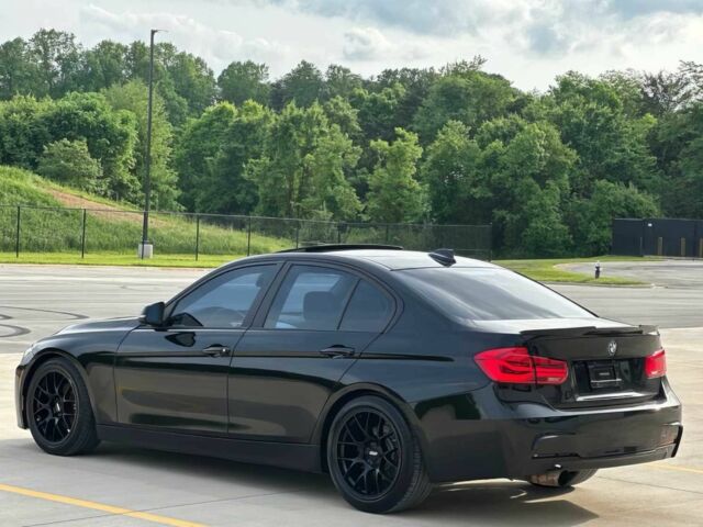 Черный БМВ 3 Серия, объемом двигателя 2 л и пробегом 78 тыс. км за 7960 $, фото 4 на Automoto.ua