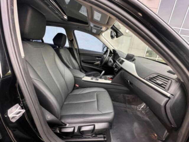 Черный БМВ 3 Серия, объемом двигателя 2 л и пробегом 78 тыс. км за 7960 $, фото 8 на Automoto.ua