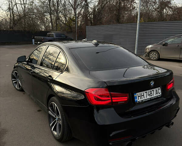 Черный БМВ 3 Серия, объемом двигателя 2 л и пробегом 142 тыс. км за 16800 $, фото 4 на Automoto.ua