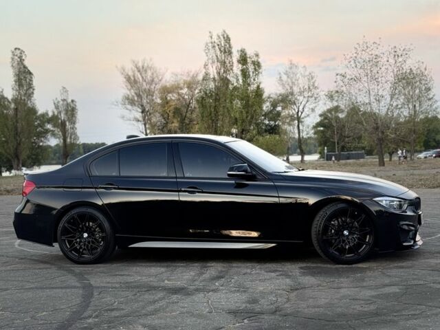 Черный БМВ 3 Серия, объемом двигателя 2 л и пробегом 195 тыс. км за 22000 $, фото 11 на Automoto.ua