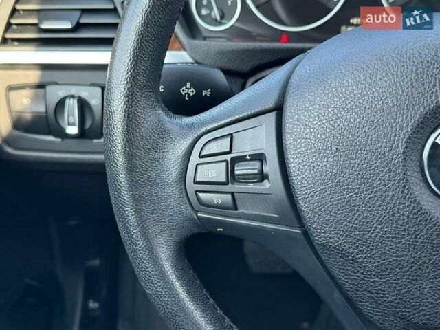 Чорний БМВ 3 Серія, об'ємом двигуна 2 л та пробігом 69 тис. км за 2200 $, фото 10 на Automoto.ua