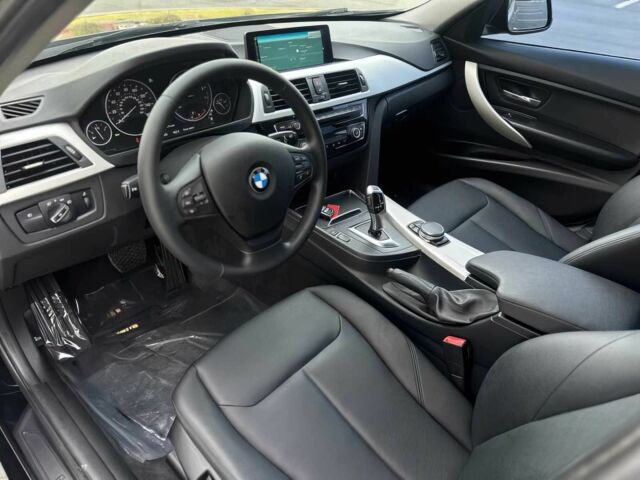 Черный БМВ 3 Серия, объемом двигателя 2 л и пробегом 78 тыс. км за 7960 $, фото 10 на Automoto.ua