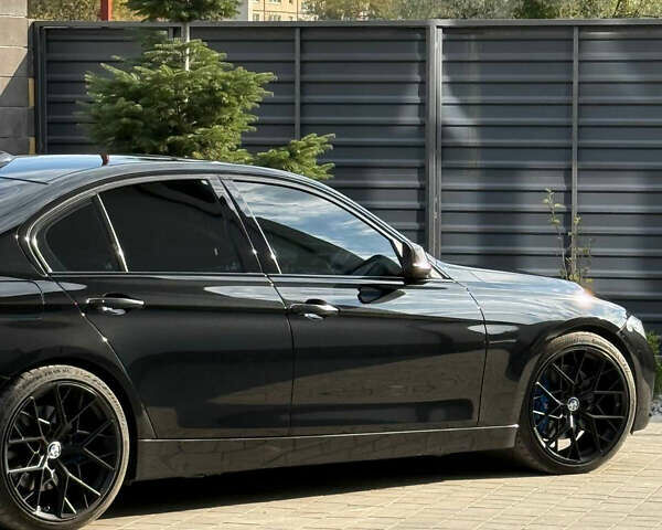 Черный БМВ 3 Серия, объемом двигателя 3 л и пробегом 140 тыс. км за 25800 $, фото 26 на Automoto.ua