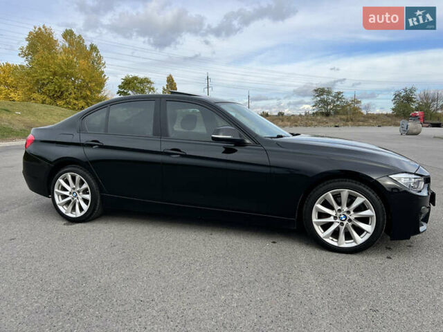 БМВ 3 Серія 2016 у Дніпро (Дніпропетровську) на Automoto.ua Чорний БМВ 3 Серія, об'ємом двигуна 2 л та пробігом 153 тис. км за 13800 $, фото 3 на Automoto.ua