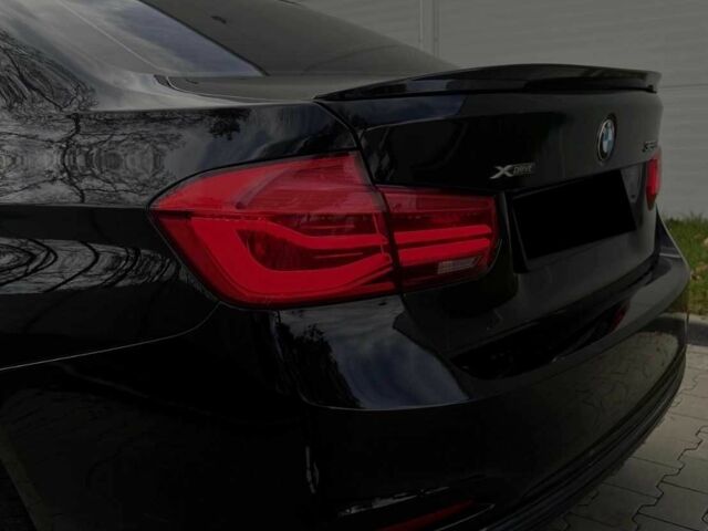 Черный БМВ 3 Серия, объемом двигателя 2 л и пробегом 140 тыс. км за 9000 $, фото 7 на Automoto.ua