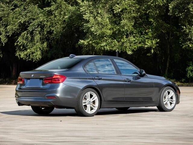 Черный БМВ 3 Серия, объемом двигателя 2 л и пробегом 72 тыс. км за 10000 $, фото 3 на Automoto.ua