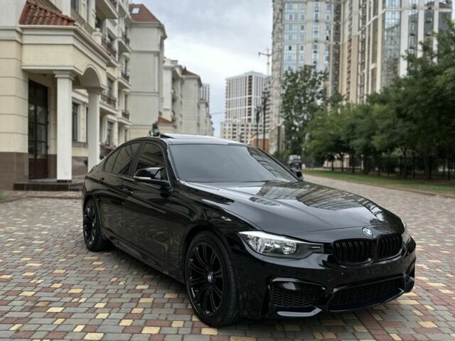 Черный БМВ 3 Серия, объемом двигателя 2 л и пробегом 197 тыс. км за 15000 $, фото 9 на Automoto.ua