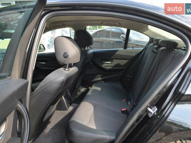 Черный БМВ 3 Серия, объемом двигателя 2 л и пробегом 92 тыс. км за 22700 $, фото 15 на Automoto.ua