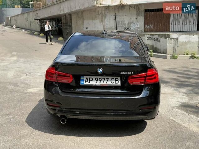 Черный БМВ 3 Серия, объемом двигателя 2 л и пробегом 156 тыс. км за 16999 $, фото 9 на Automoto.ua