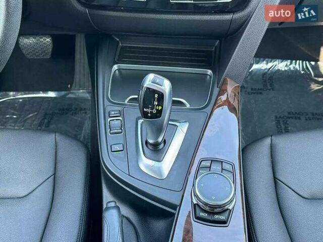 Чорний БМВ 3 Серія, об'ємом двигуна 2 л та пробігом 69 тис. км за 2200 $, фото 16 на Automoto.ua