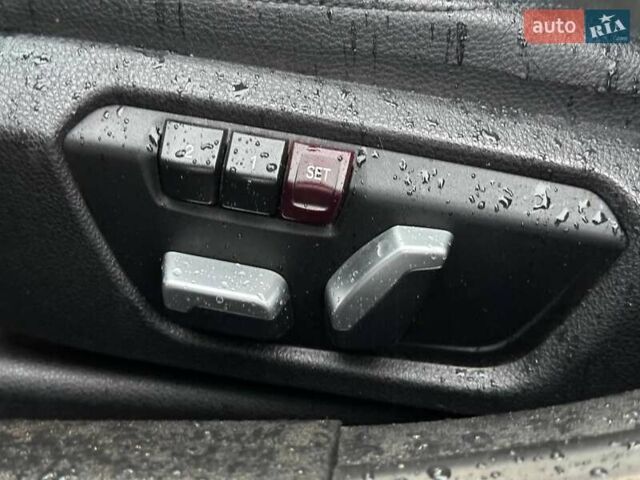 Чорний БМВ 3 Серія, об'ємом двигуна 2 л та пробігом 153 тис. км за 15990 $, фото 19 на Automoto.ua