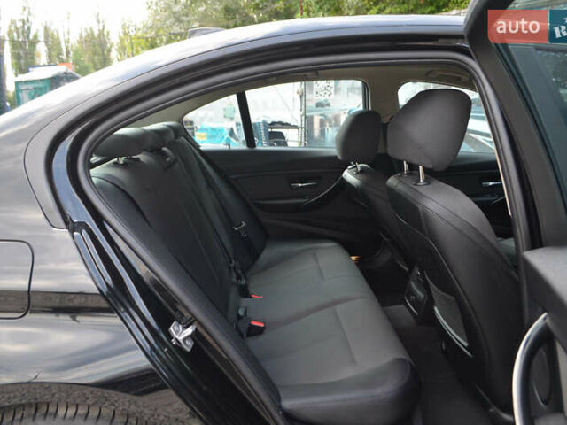 Черный БМВ 3 Серия, объемом двигателя 2 л и пробегом 92 тыс. км за 22700 $, фото 16 на Automoto.ua