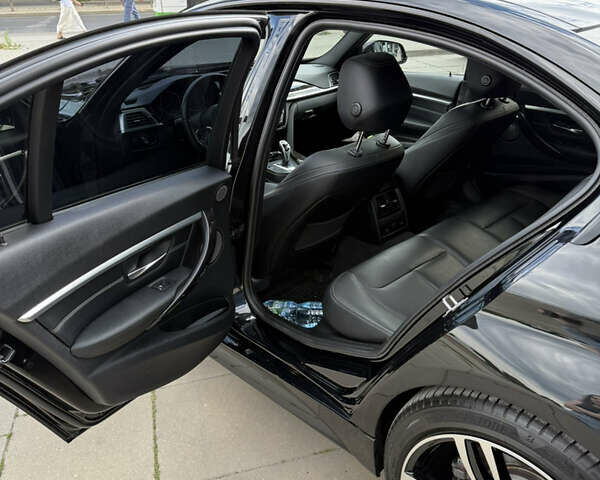 Черный БМВ 3 Серия, объемом двигателя 3 л и пробегом 93 тыс. км за 29359 $, фото 6 на Automoto.ua