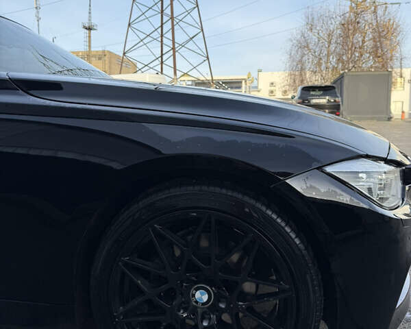 Черный БМВ 3 Серия, объемом двигателя 2 л и пробегом 117 тыс. км за 17300 $, фото 3 на Automoto.ua