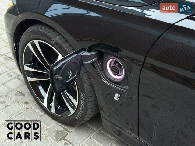 Чорний БМВ 3 Серія, об'ємом двигуна 2 л та пробігом 120 тис. км за 21000 $, фото 16 на Automoto.ua