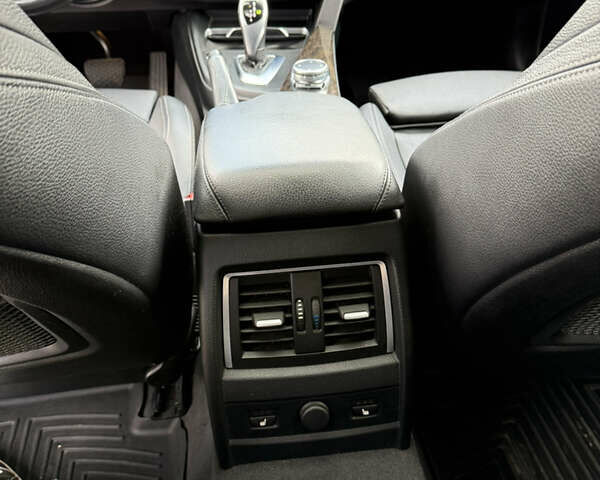 Черный БМВ 3 Серия, объемом двигателя 3 л и пробегом 93 тыс. км за 29359 $, фото 10 на Automoto.ua