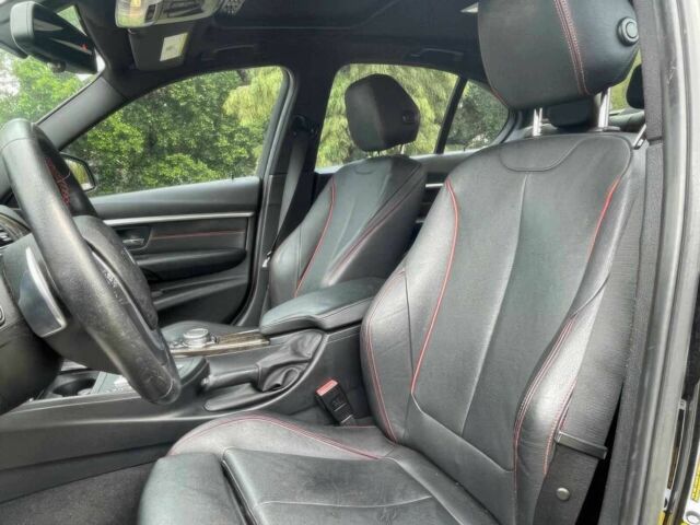 Черный БМВ 3 Серия, объемом двигателя 2 л и пробегом 73 тыс. км за 4100 $, фото 7 на Automoto.ua