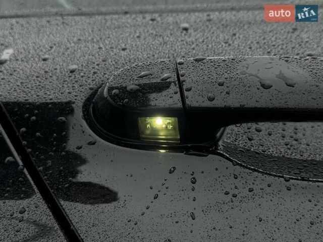 Черный БМВ 3 Серия, объемом двигателя 2 л и пробегом 79 тыс. км за 20450 $, фото 30 на Automoto.ua