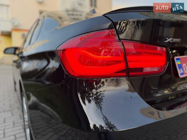 Чорний БМВ 3 Серія, об'ємом двигуна 2 л та пробігом 240 тис. км за 13300 $, фото 36 на Automoto.ua