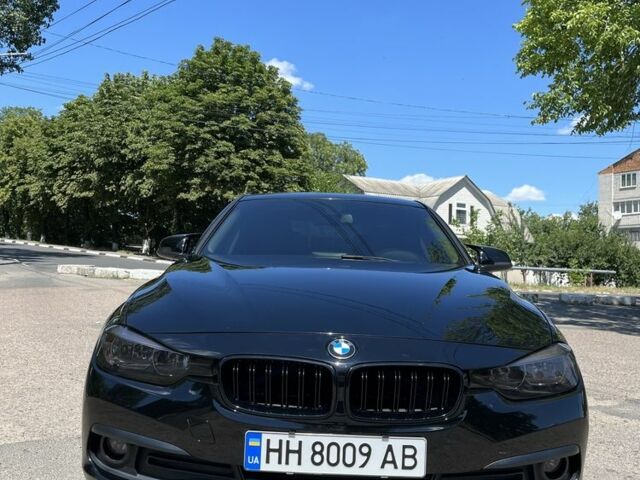 Черный БМВ 3 Серия, объемом двигателя 2 л и пробегом 166 тыс. км за 16899 $, фото 6 на Automoto.ua