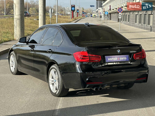 Чорний БМВ 3 Серія, об'ємом двигуна 2 л та пробігом 143 тис. км за 16700 $, фото 5 на Automoto.ua