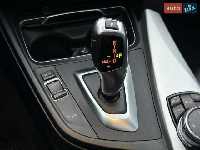 Чорний БМВ 3 Серія, об'ємом двигуна 2 л та пробігом 153 тис. км за 15990 $, фото 16 на Automoto.ua