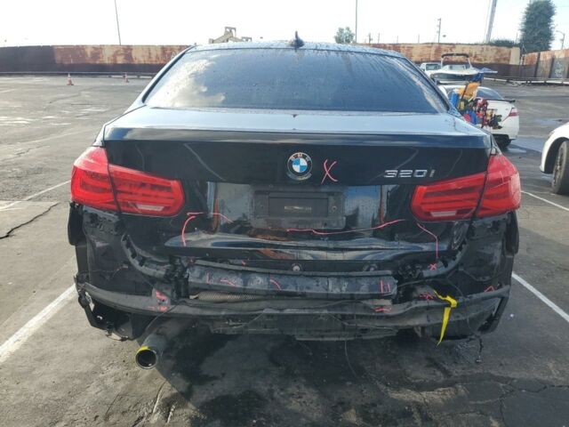 Черный БМВ 3 Серия, объемом двигателя 2 л и пробегом 225 тыс. км за 9900 $, фото 4 на Automoto.ua