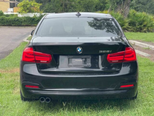 Черный БМВ 3 Серия, объемом двигателя 2 л и пробегом 73 тыс. км за 4100 $, фото 4 на Automoto.ua