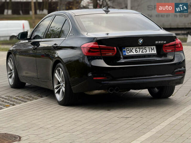 Черный БМВ 3 Серия, объемом двигателя 2 л и пробегом 82 тыс. км за 19700 $, фото 5 на Automoto.ua