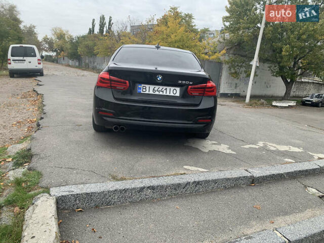 Чорний БМВ 3 Серія, об'ємом двигуна 2 л та пробігом 125 тис. км за 19900 $, фото 6 на Automoto.ua