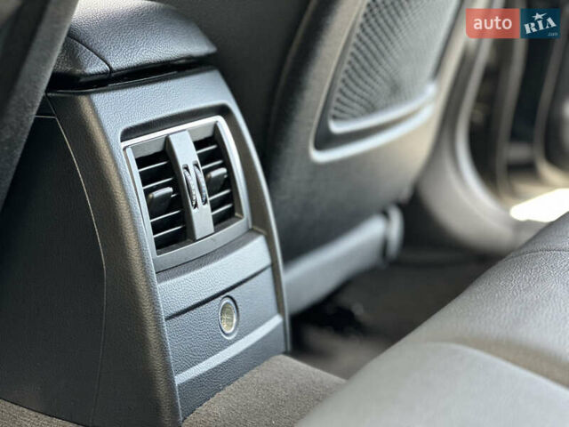 Чорний БМВ 3 Серія, об'ємом двигуна 2 л та пробігом 220 тис. км за 18999 $, фото 31 на Automoto.ua