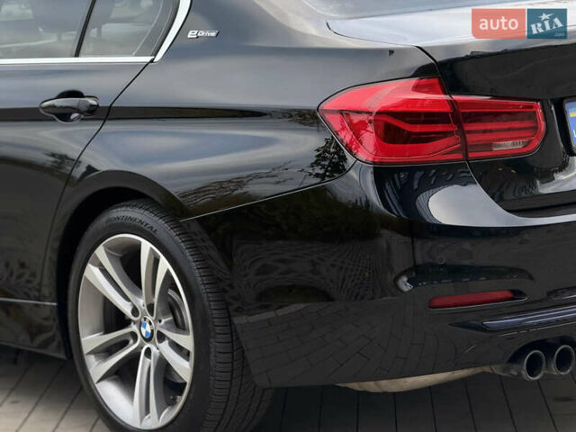 Черный БМВ 3 Серия, объемом двигателя 2 л и пробегом 82 тыс. км за 19700 $, фото 6 на Automoto.ua