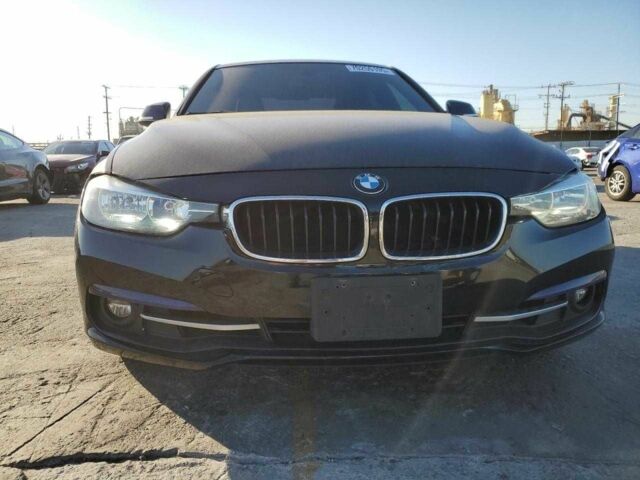 Черный БМВ 3 Серия, объемом двигателя 0 л и пробегом 86 тыс. км за 2500 $, фото 4 на Automoto.ua