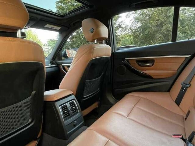 Чорний БМВ 3 Серія, об'ємом двигуна 2 л та пробігом 120 тис. км за 12500 $, фото 16 на Automoto.ua