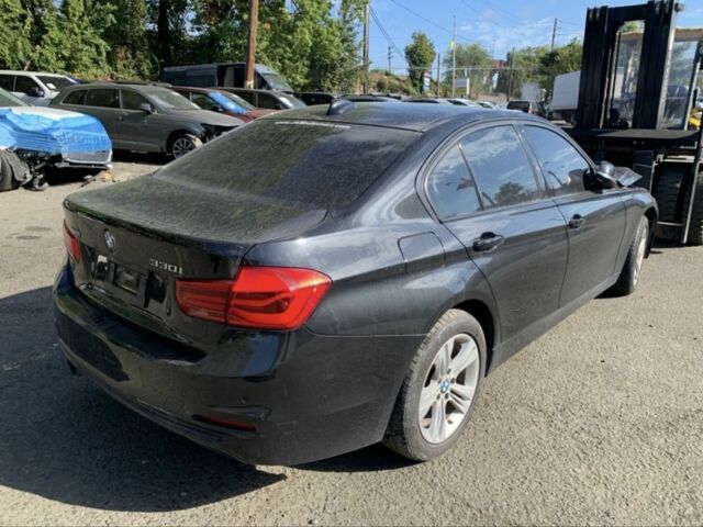 Черный БМВ 3 Серия, объемом двигателя 2 л и пробегом 104 тыс. км за 12000 $, фото 4 на Automoto.ua