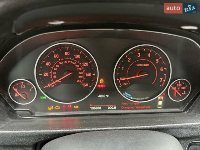 Черный БМВ 3 Серия, объемом двигателя 2 л и пробегом 136 тыс. км за 9200 $, фото 6 на Automoto.ua