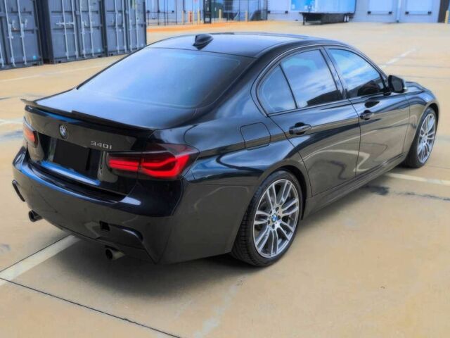 Чорний БМВ 3 Серія, об'ємом двигуна 3 л та пробігом 59 тис. км за 19200 $, фото 6 на Automoto.ua