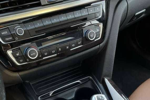 Чорний БМВ 3 Серія, об'ємом двигуна 2 л та пробігом 120 тис. км за 12500 $, фото 13 на Automoto.ua