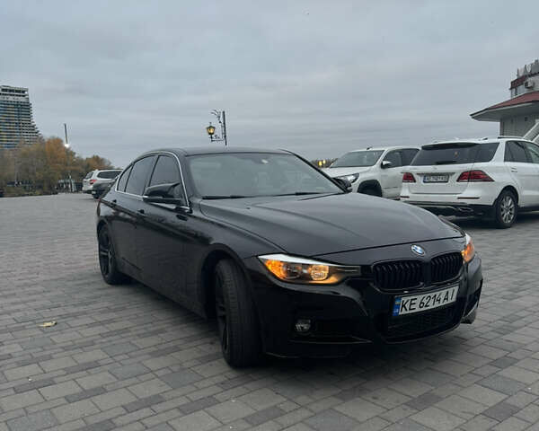 Черный БМВ 3 Серия, объемом двигателя 2 л и пробегом 75 тыс. км за 21000 $, фото 6 на Automoto.ua