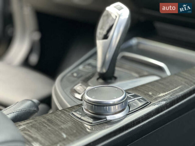 Чорний БМВ 3 Серія, об'ємом двигуна 2 л та пробігом 220 тис. км за 18999 $, фото 36 на Automoto.ua