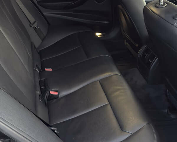 Черный БМВ 3 Серия, объемом двигателя 2 л и пробегом 180 тыс. км за 15999 $, фото 43 на Automoto.ua