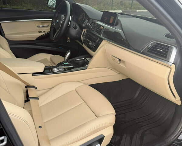 Чорний БМВ 3 Серія, об'ємом двигуна 2 л та пробігом 115 тис. км за 18000 $, фото 7 на Automoto.ua