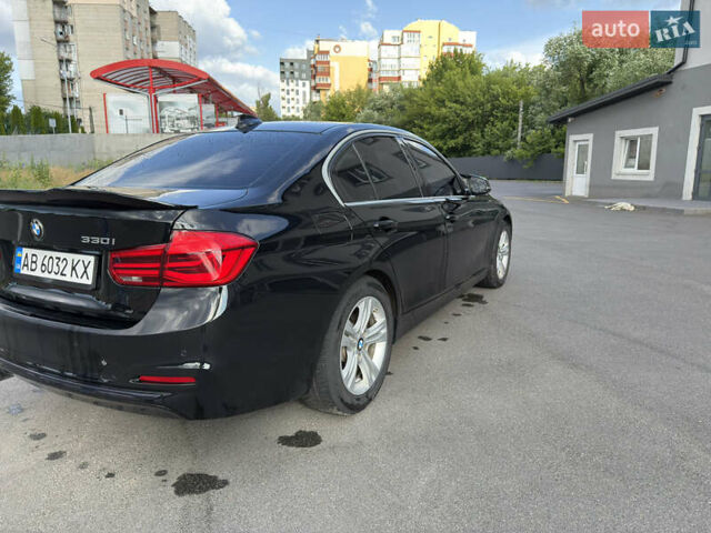 Черный БМВ 3 Серия, объемом двигателя 2 л и пробегом 180 тыс. км за 16800 $, фото 5 на Automoto.ua