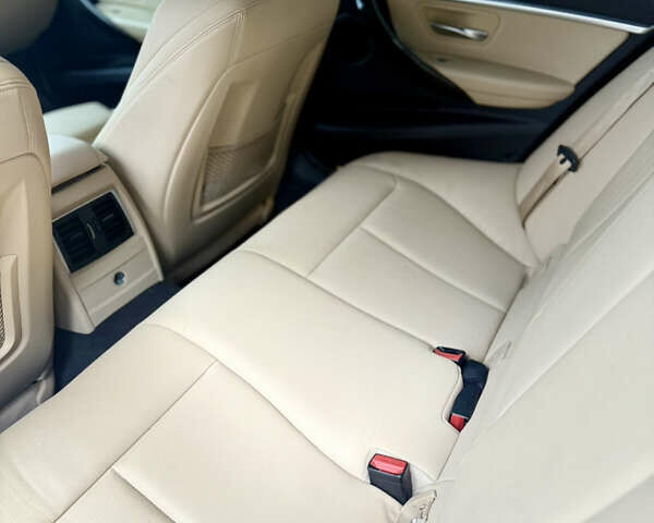 Чорний БМВ 3 Серія, об'ємом двигуна 2 л та пробігом 116 тис. км за 15500 $, фото 19 на Automoto.ua