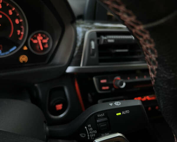 Черный БМВ 3 Серия, объемом двигателя 2 л и пробегом 119 тыс. км за 17000 $, фото 20 на Automoto.ua