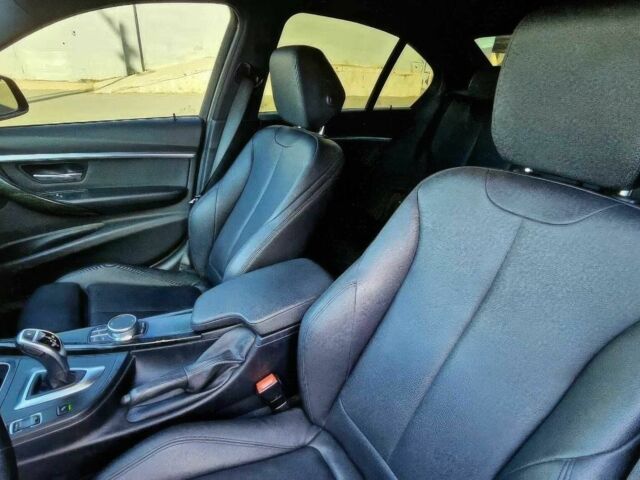 Чорний БМВ 3 Серія, об'ємом двигуна 2 л та пробігом 32 тис. км за 3900 $, фото 9 на Automoto.ua